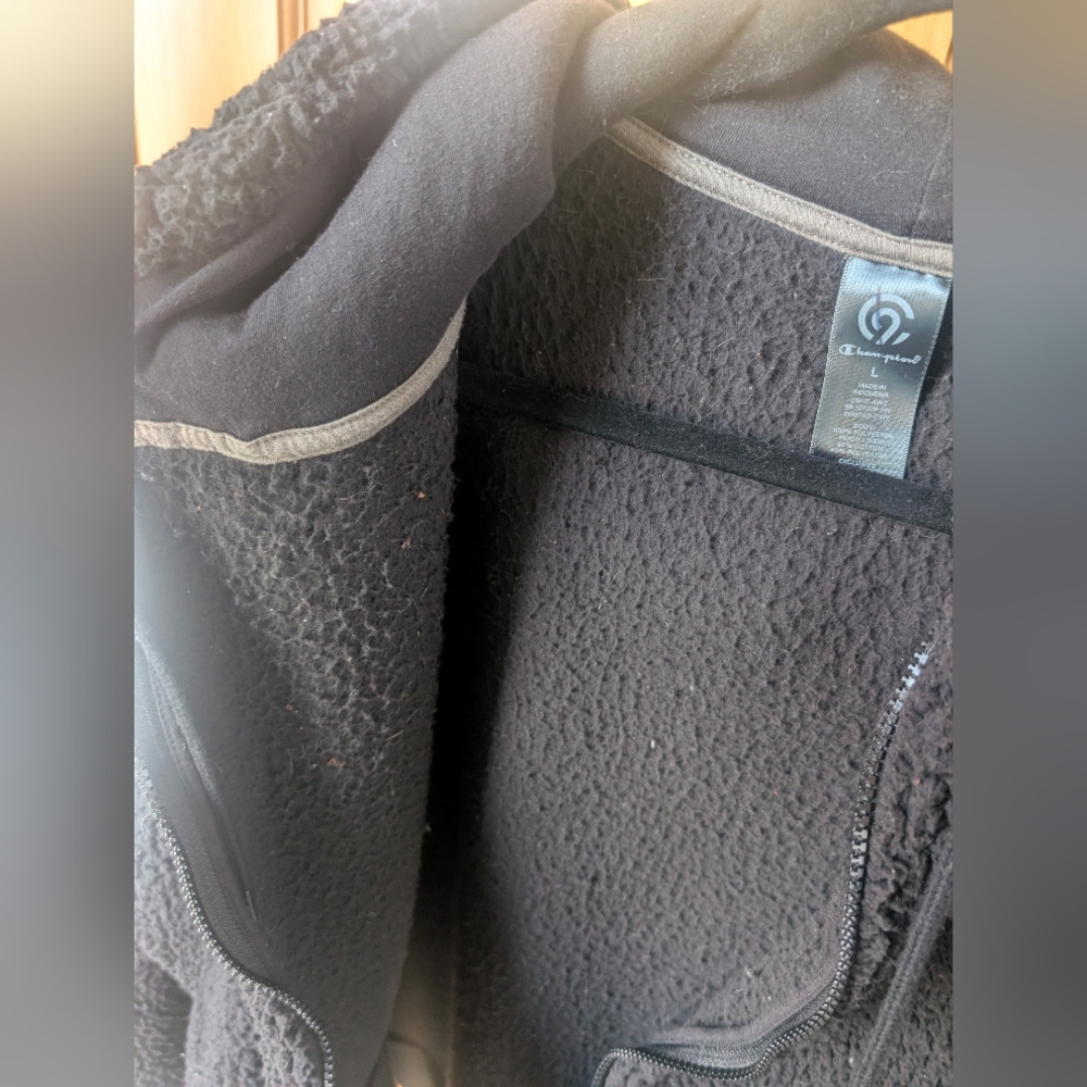 Champion Black Fleece Sherpa Hoodie - Picture 4 of 5